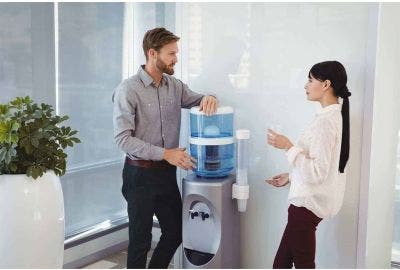 Les avantages d'une fontaine à eau AGEC pour vos employés et clients