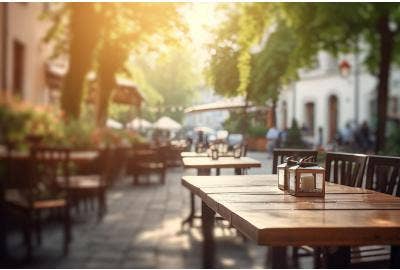 Comment choisir la table de terrasse professionnelle parfaite ?