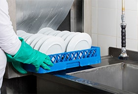 Lave-vaisselle à avancement automatique Lave-vaisselle à avancement automatique