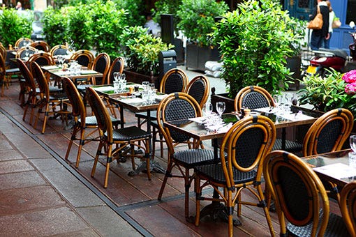 Chaise de terrasse restaurant, acheter vos chaises bistrot extérieur et  chaise de terrasse professionnel.